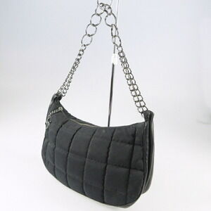 CHANEL Chocolate Bar Chain Shoulder Bag